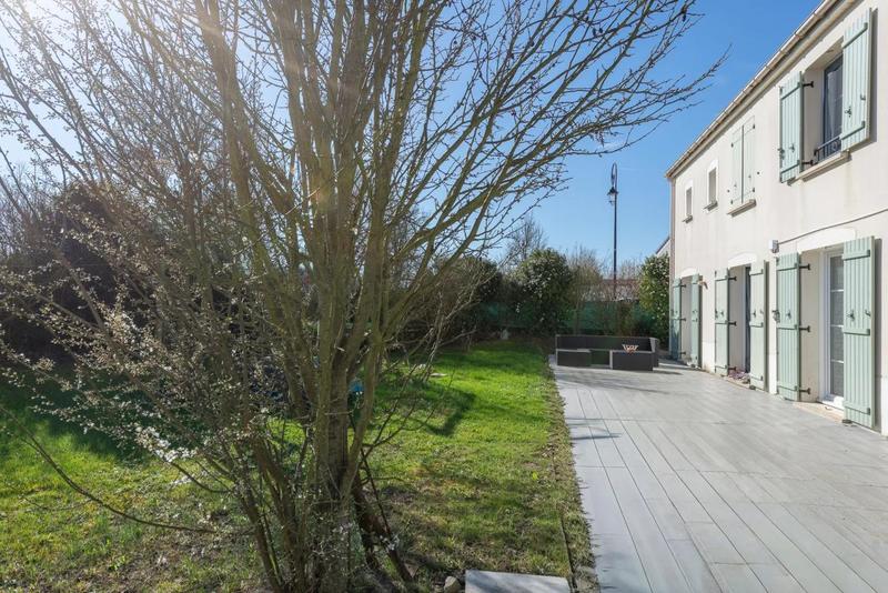 Maison - 108 m² - 5 pièces