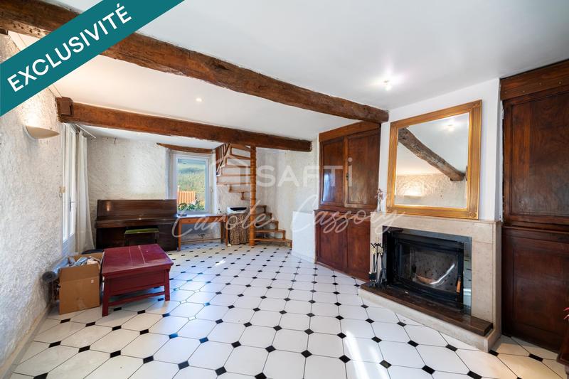 Maison de village - 233 m² - 9 pièces