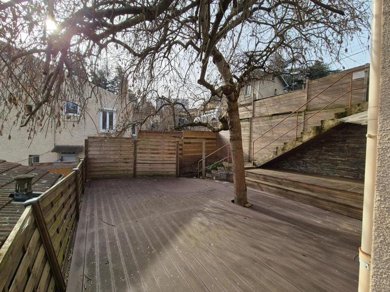 Maison traditionnelle - 100 m² - 5 pièces