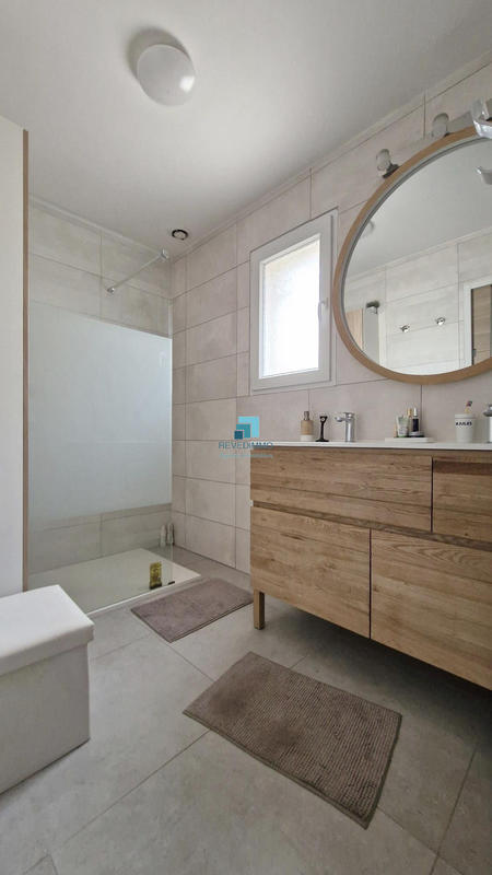 Maison - 101 m² - 4 pièces