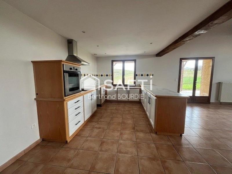 Maison - 303 m² - 10 pièces