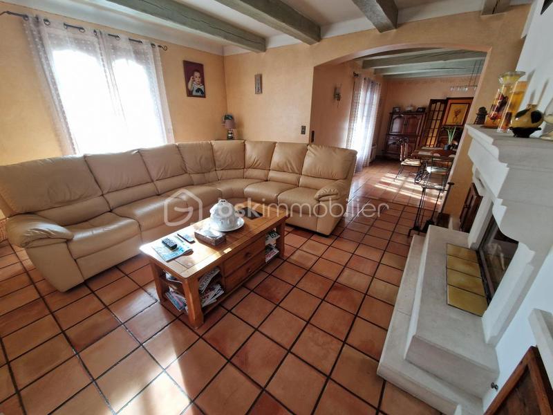 Villa - 180 m² - 5 pièces