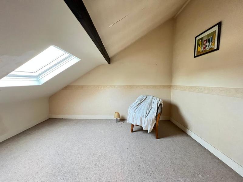 Maison - 80 m² - 5 pièces