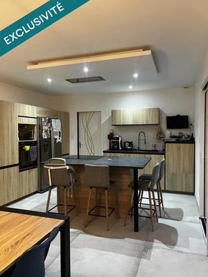 Maison - 118 m² - 4 pièces