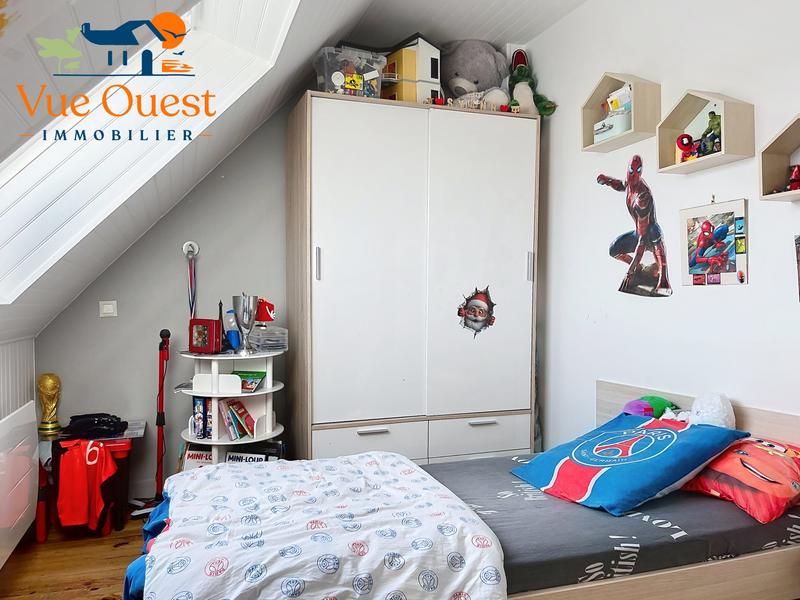 Maison - 93 m² - 6 pièces