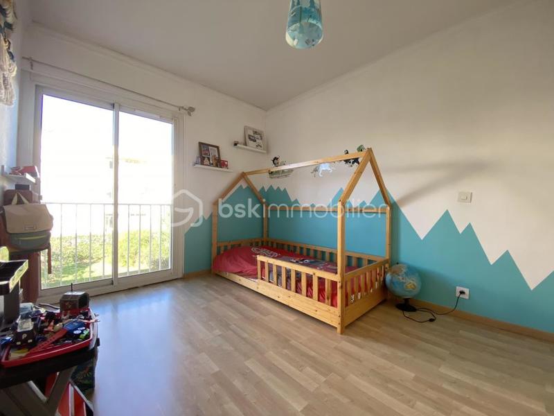 Appartement - 76 m² - 4 pièces