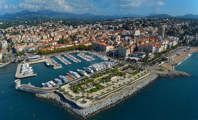 Fonds de commerce - Magasins - 66 m²