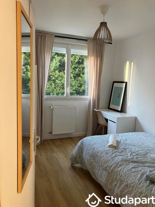 Chambre - 12 m² - 1 pièce