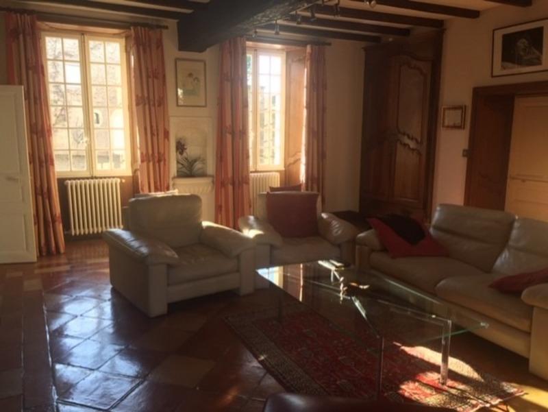 Maison - 320 m² - 12 pièces