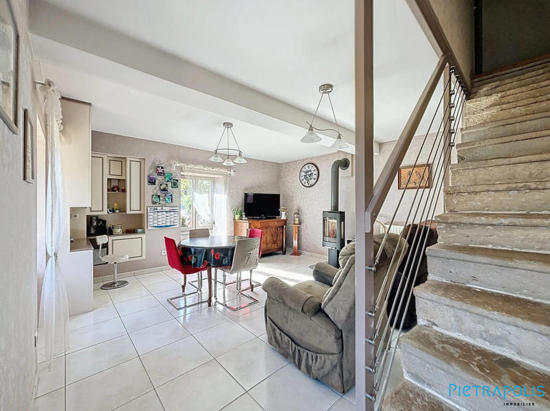 Maison ancienne - 142 m² - 6 pièces