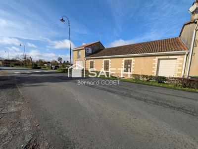 Maison - 136 m² - 2 pièces