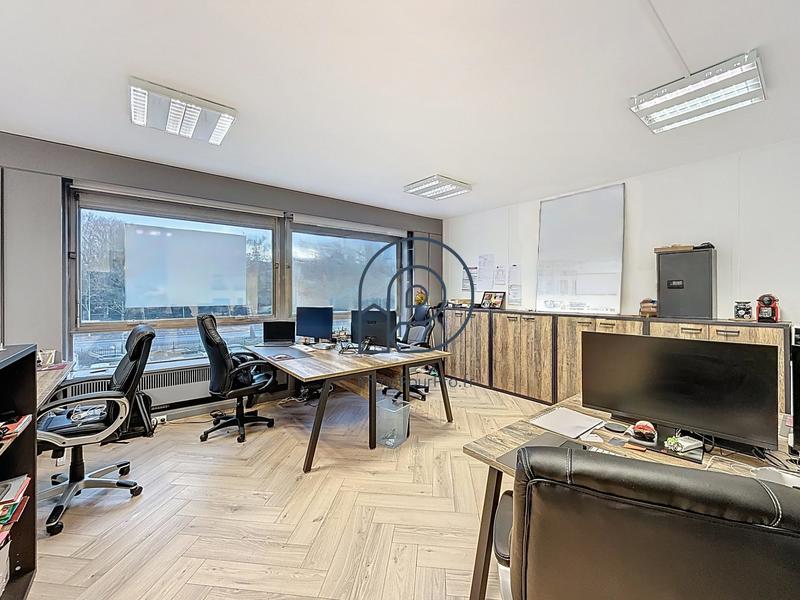 Bureau - 55 m²