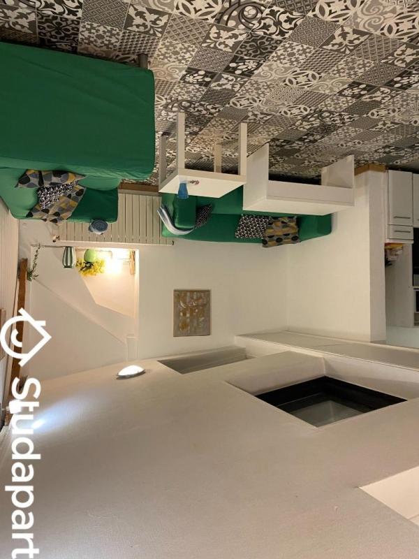 Chambre - 12 m² - 1 pièce