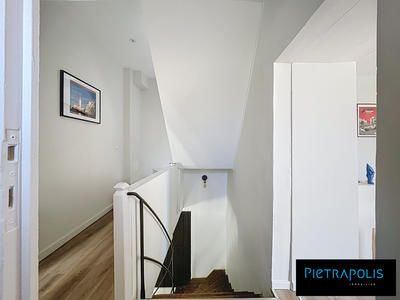 Appartement - 107 m² - 6 pièces