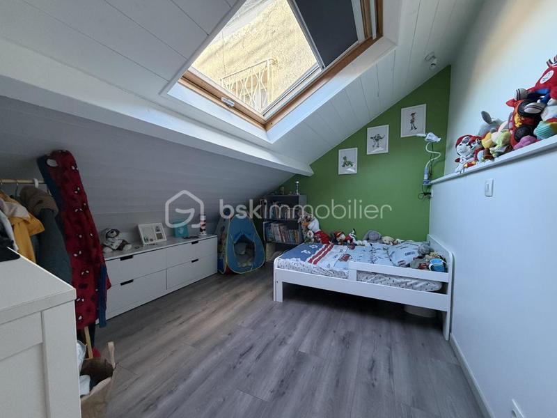 Maison - 105 m² - 5 pièces