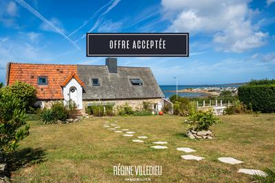 Maison - 92 m² - 5 pièces