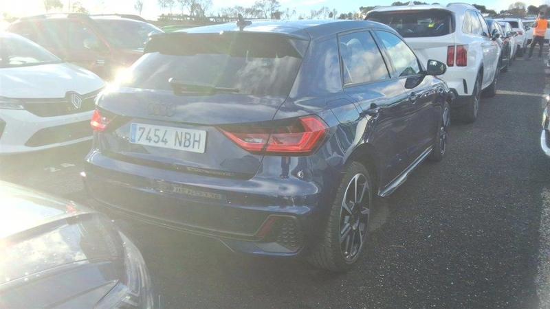 Audi A1 sportback 30 tfsi 116 ch s tronic 7