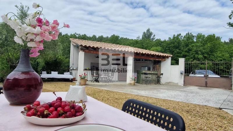 Immeuble - 315 m² - 13 pièces