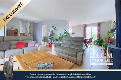 Maison - 127 m² - 5 pièces