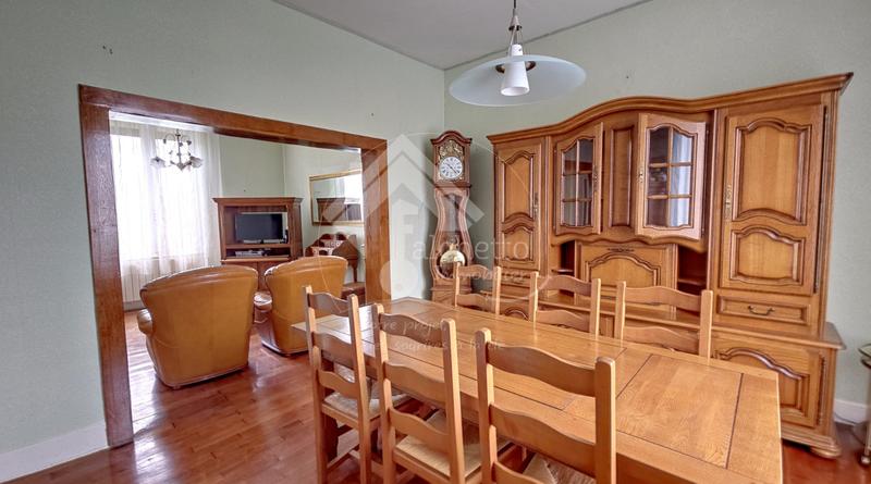 Maison - 107 m² - 5 pièces