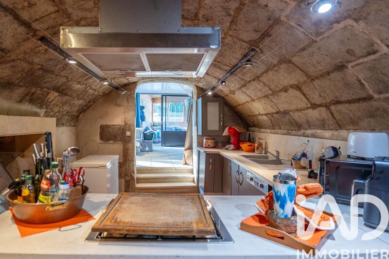 Maison - 120 m² - 2 pièces