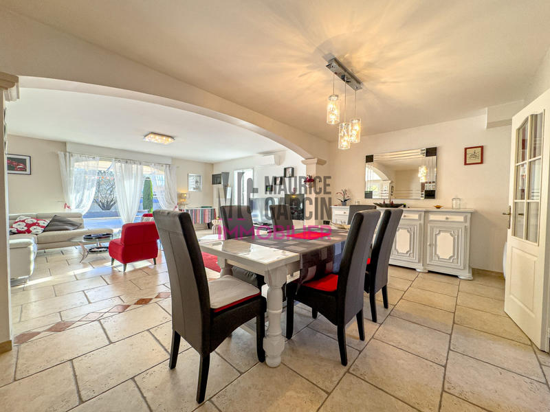 Maison - 120 m² - 4 pièces