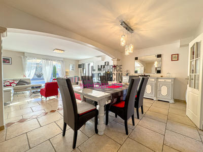 Maison - 120 m² - 4 pièces