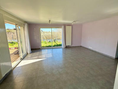 Villa - 155 m² - 6 pièces