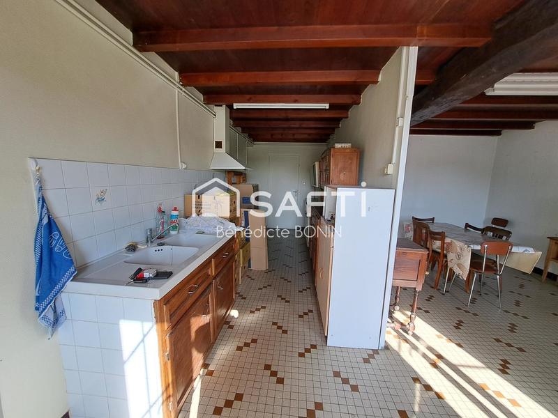 Maison - 102 m² - 4 pièces