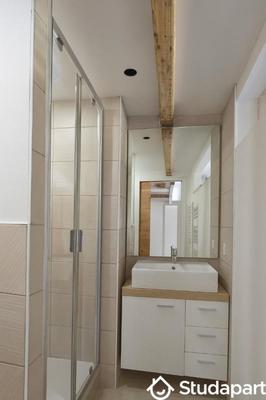 Chambre - 9 m² - 1 pièce