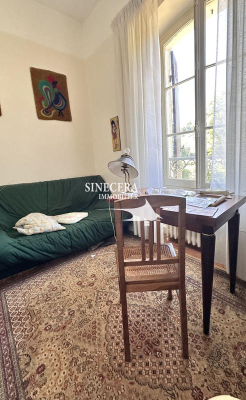 Maison - 140 m² - 9 pièces