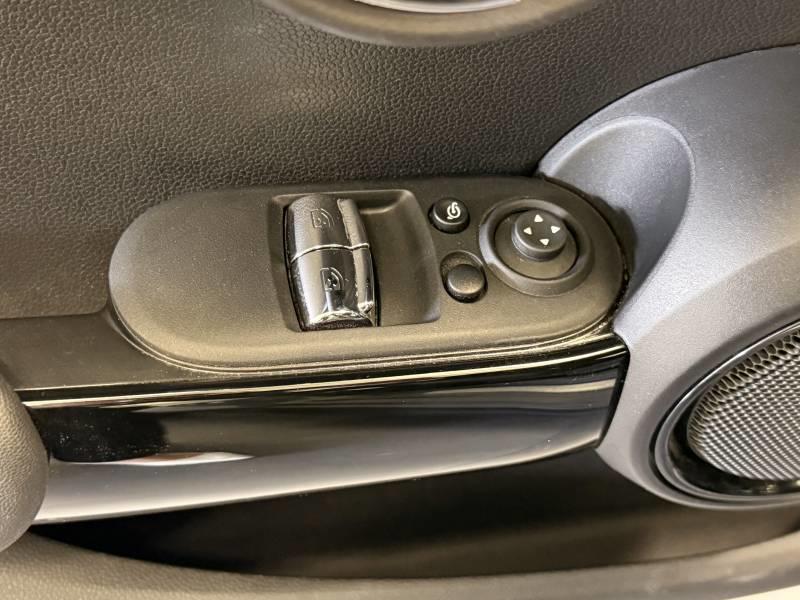 Mini Mini Hatch 3 Portes Cooper se 184 ch Essential