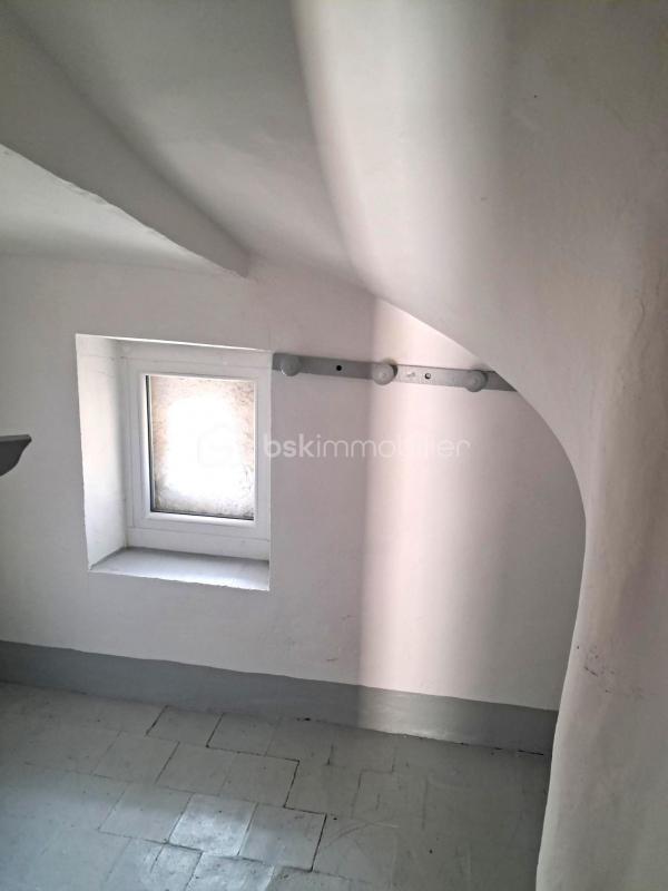 Maison ancienne - 253 m² - 9 pièces