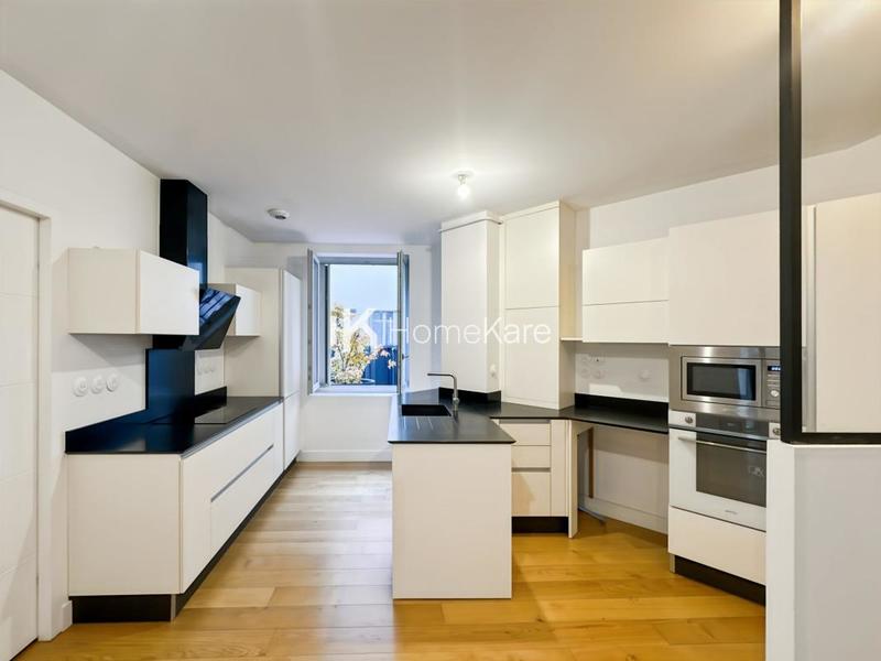 Appartement - 97 m² - 4 pièces