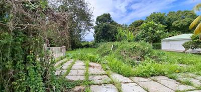 Terrain constructible - 799 m²