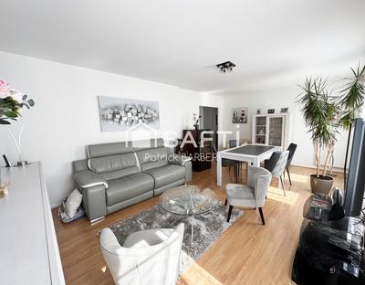 Appartement - 82 m² - 4 pièces