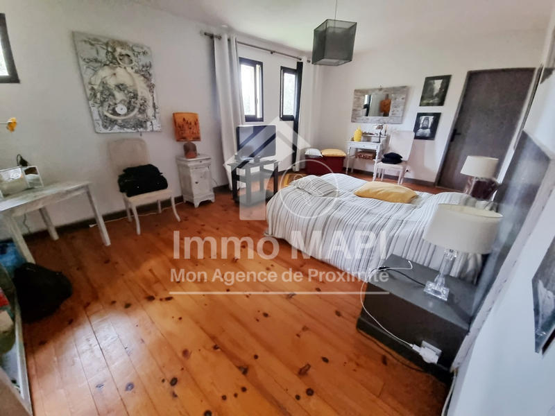 Maison - 478 m² - 14 pièces