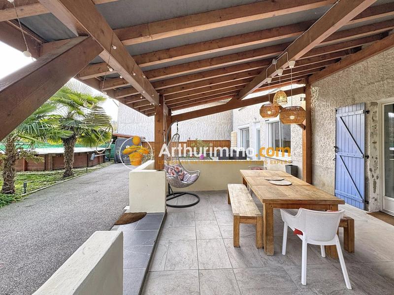 Maison - 135 m² - 6 pièces