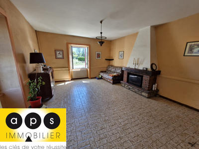 Maison - 210 m² - 8 pièces