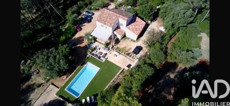 Maison - 157 m² - 5 pièces