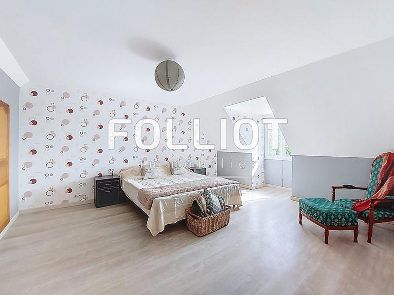 Maison - 136 m² - 5 pièces