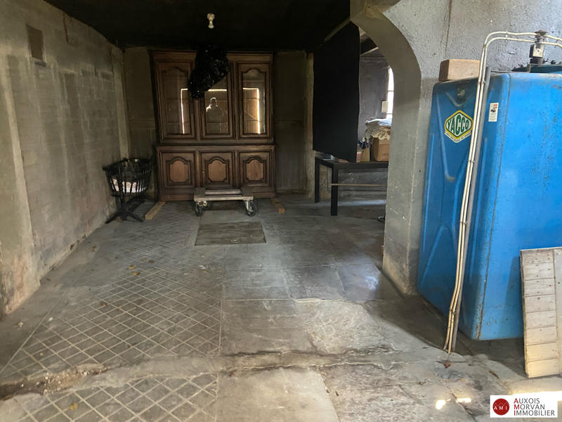 Maison - 208 m² - 12 pièces