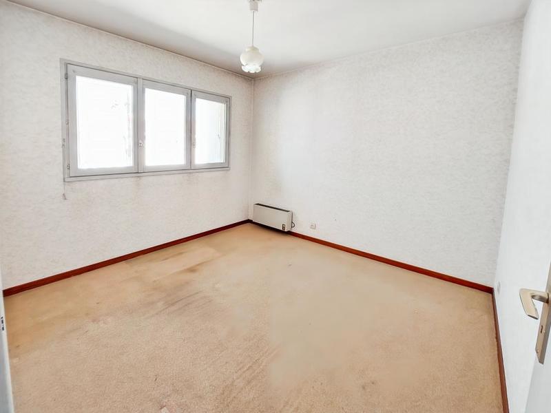 Appartement - 84 m² - 4 pièces