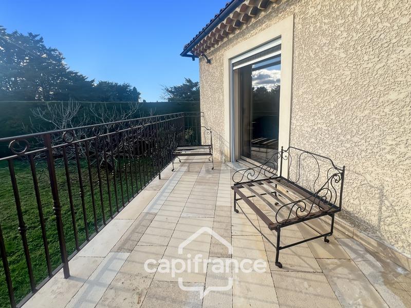 Maison - 203 m² - 6 pièces