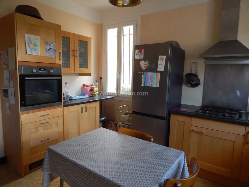 Maison - 218 m² - 8 pièces