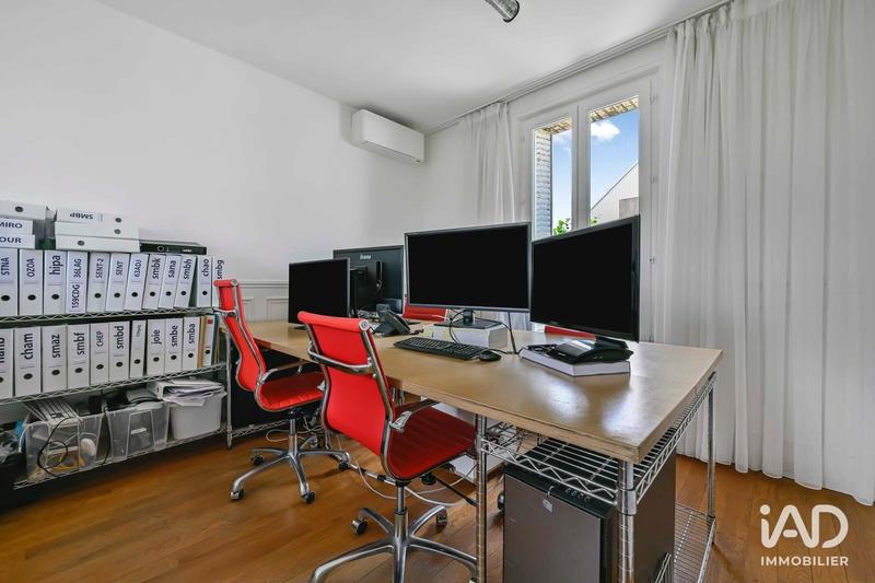 Bureau - 198 m² - 7 pièces