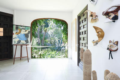 Mas - 250 m² - 5 pièces