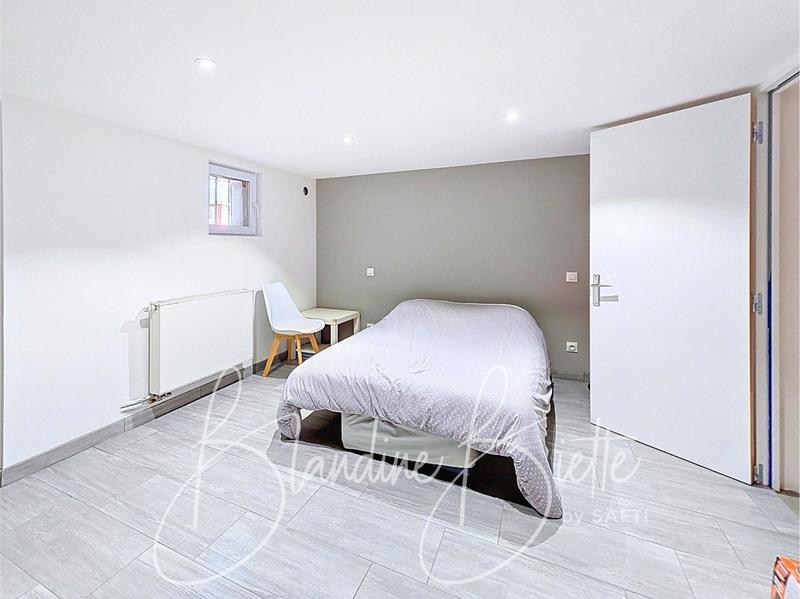 Maison - 131 m² - 7 pièces