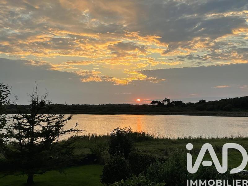 Maison de maîtres - 211 m² - 7 pièces