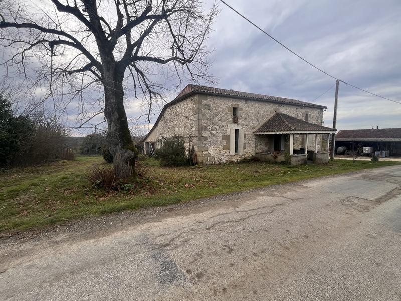 Maison ancienne - 278 m² - 8 pièces